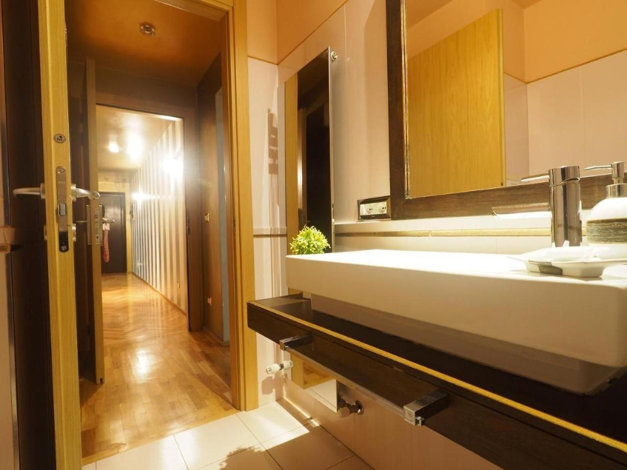 House Borgia Aparthotel Рим Екстериор снимка
